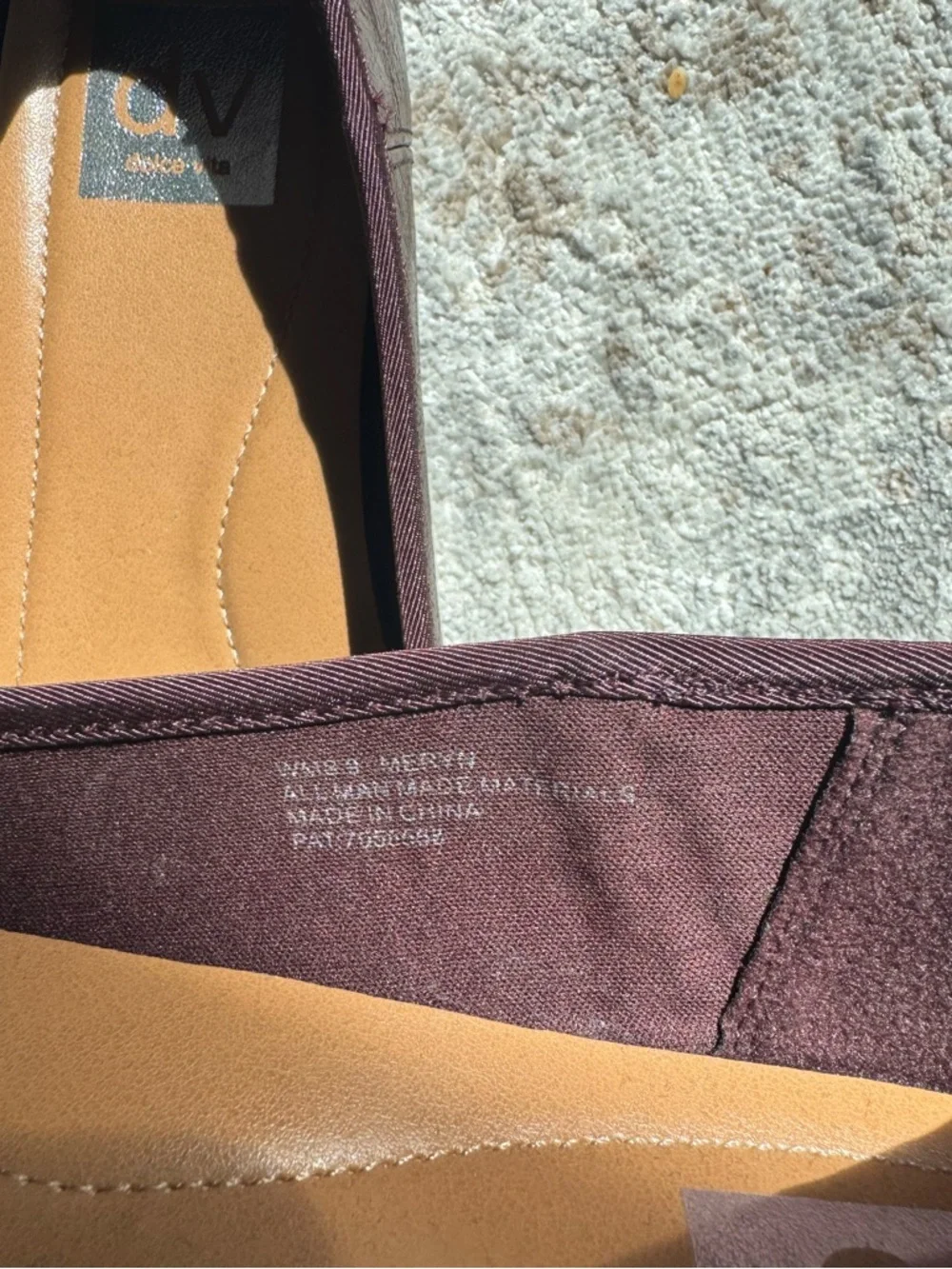 Dolce Vita Meryn Flats - Picture 8 of 8
